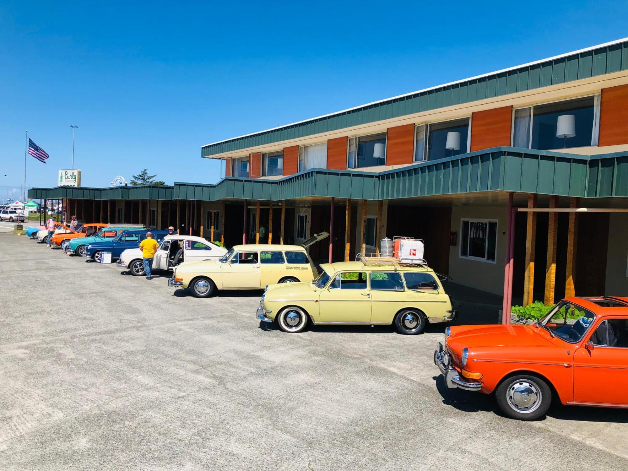 Curly Redwood Lodge Crescent City Exterior photo